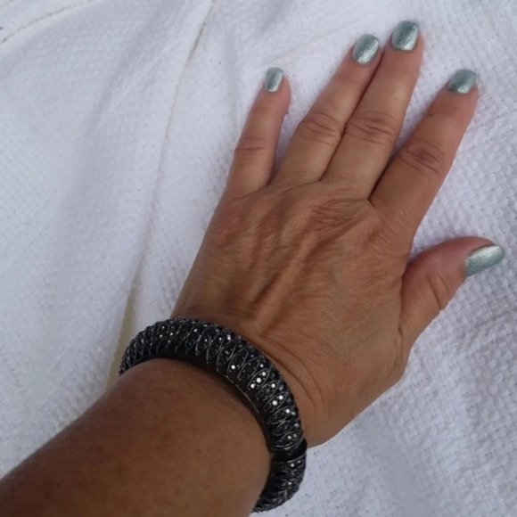 Vintage KJL hematite sparkle  bangle‎ - Picture 2 of 6